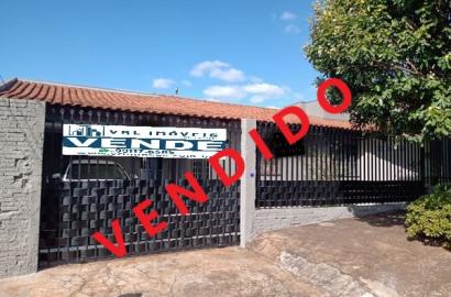 VRL02 Vende casa Cj. Ulisses Guimarães