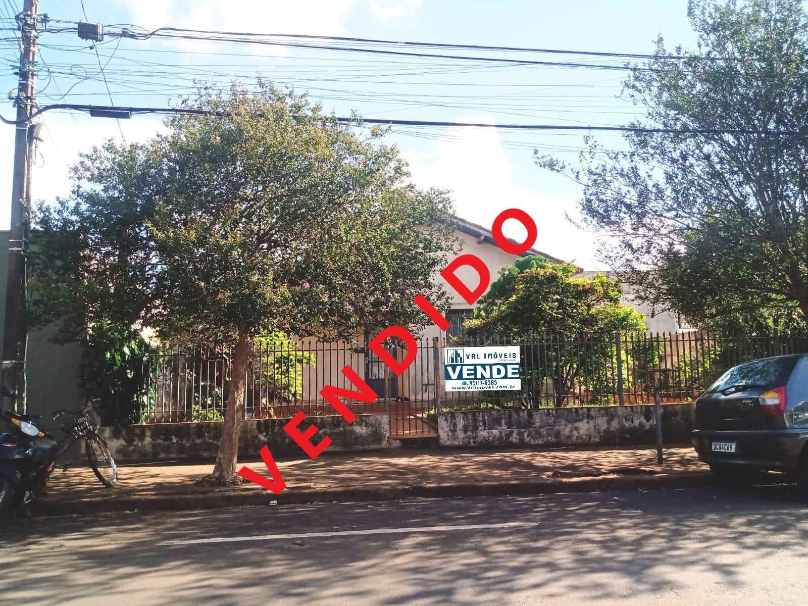 VRL12 Vende terreno centro