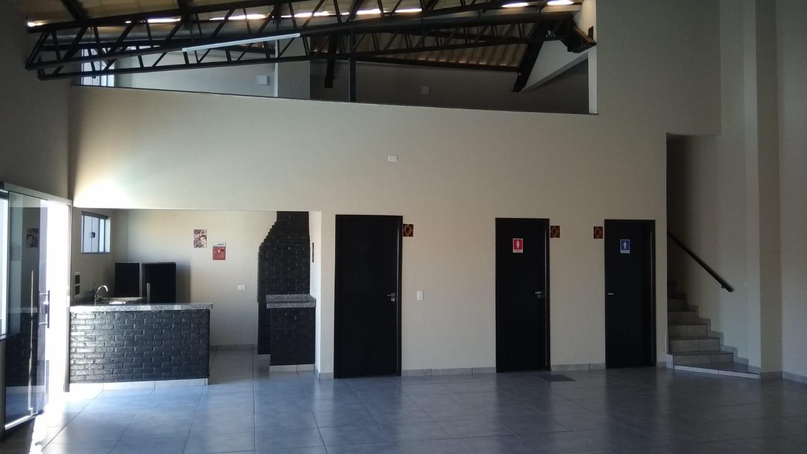 VRL106 Vende área de lazer em arapongas