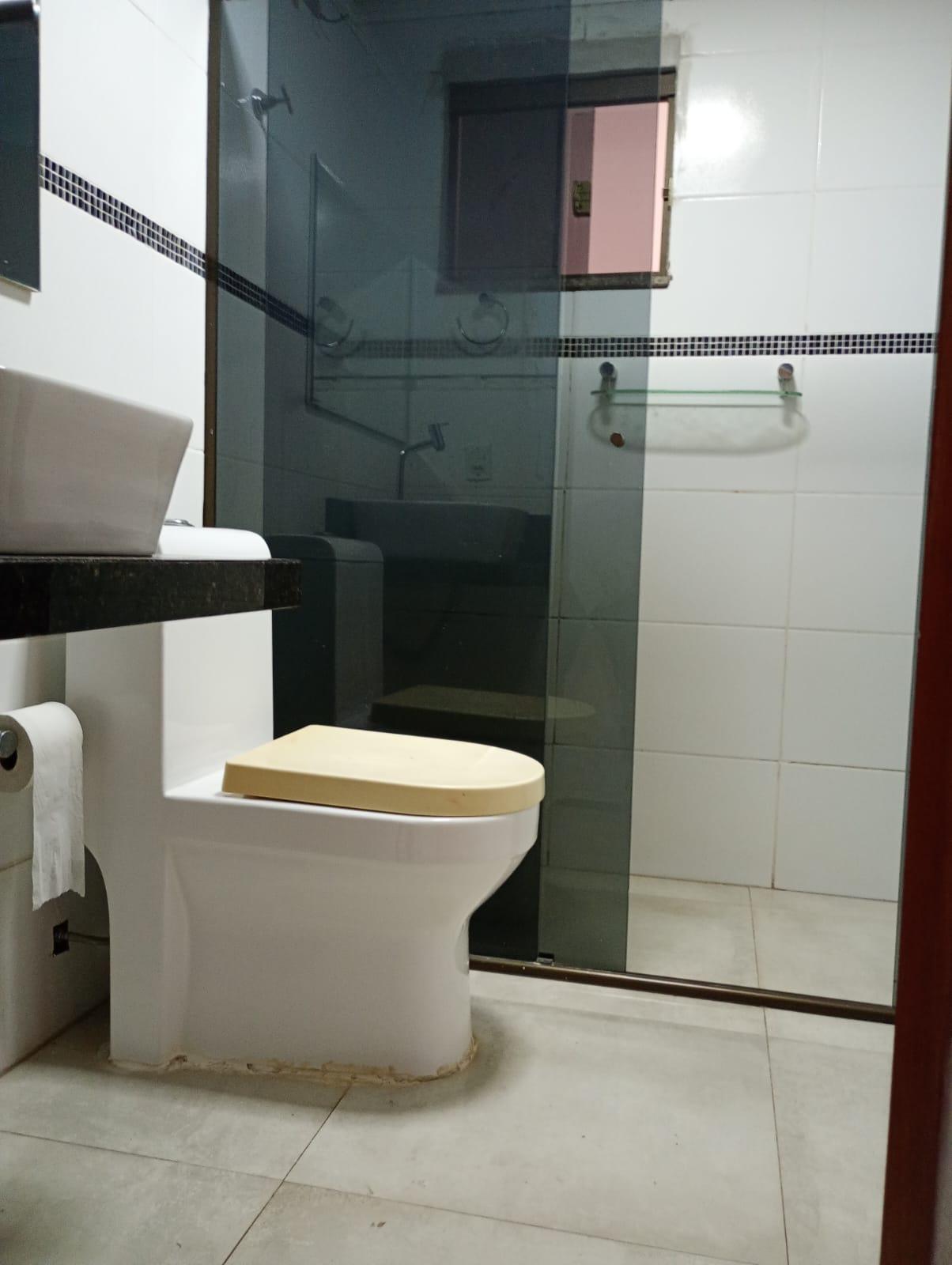 VRL115 Vende casa cj araucária