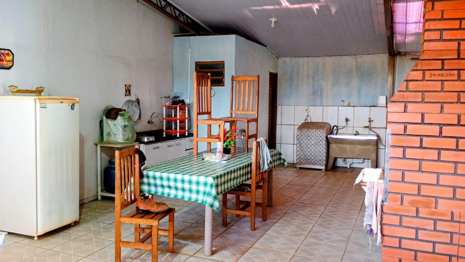 VRL201 vendo casa em sabaúdia pr