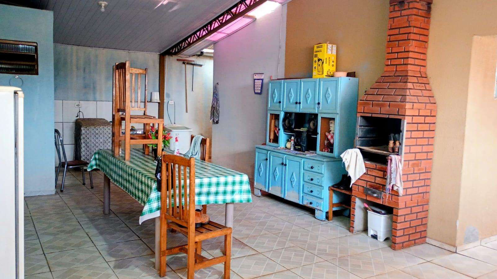 VRL201 vendo casa em sabaúdia pr