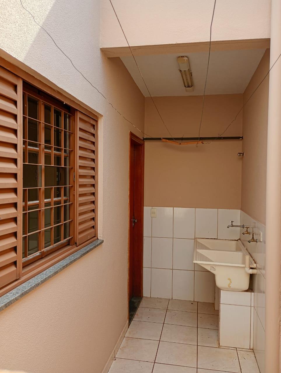 VRL50 Locação casa jd aeroporto
