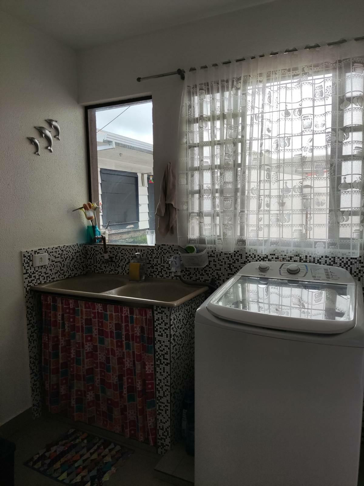 VRL55 Vende casa assobradada jd. santo antonio