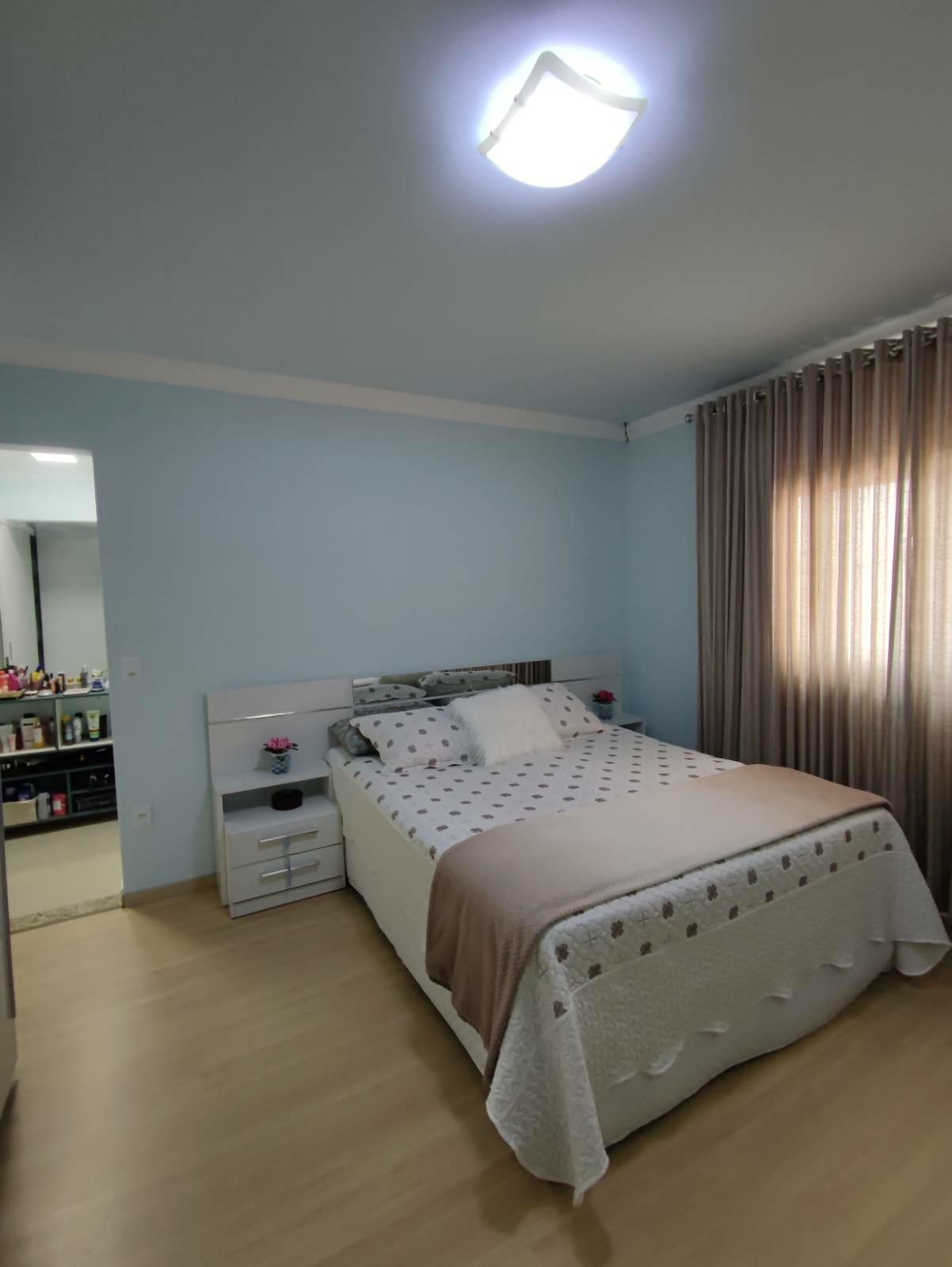 VRL55 Vende casa assobradada jd. santo antonio